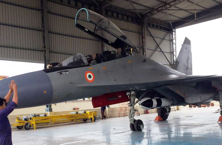 BrahMos-A Finally Flies On Modified Su-30