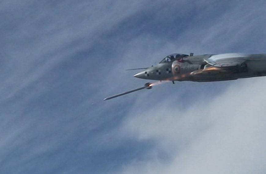 Let’s Talk About This Terrific Indian Sea Harrier Picture