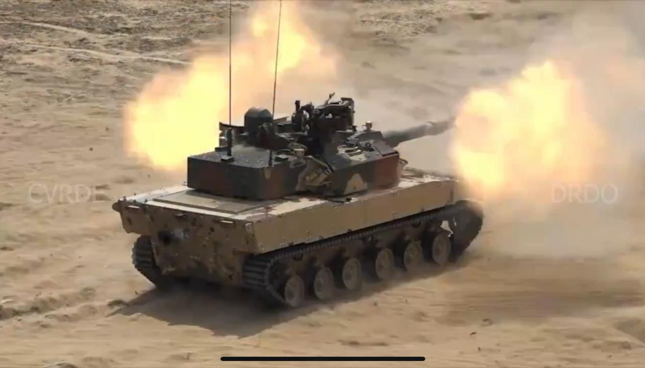 India's Light Tank Zorawar Completes 1st Trial By Fire - Livefist